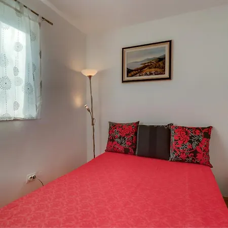 House With A Parking Space Porozina, Cres - 8101 Holiday home *
