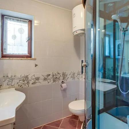 House With A Parking Space Porozina, Cres - 8101 Holiday home